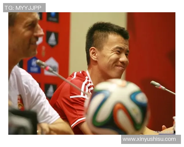 足球球星舆论风暴:争议与荣誉交织下的公众形象塑造与挑战 足球球星舆论风暴:争议与荣誉交织下的公众形象塑造与挑战