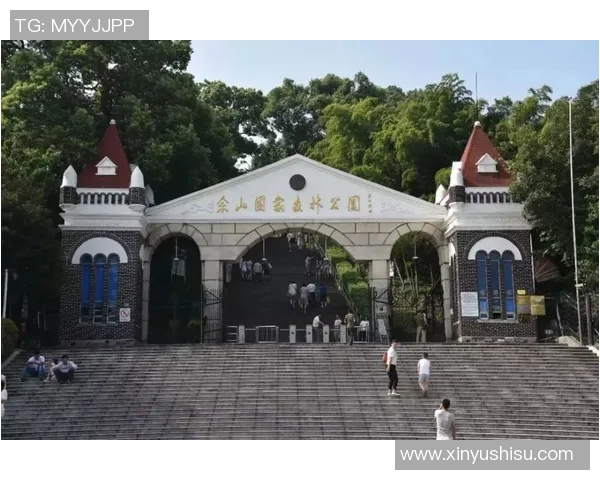 中国足球门将排名解析 揭晓现役最强守门员前十名及其表现